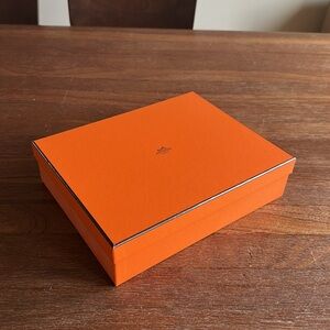 HERMÈS Empty Box